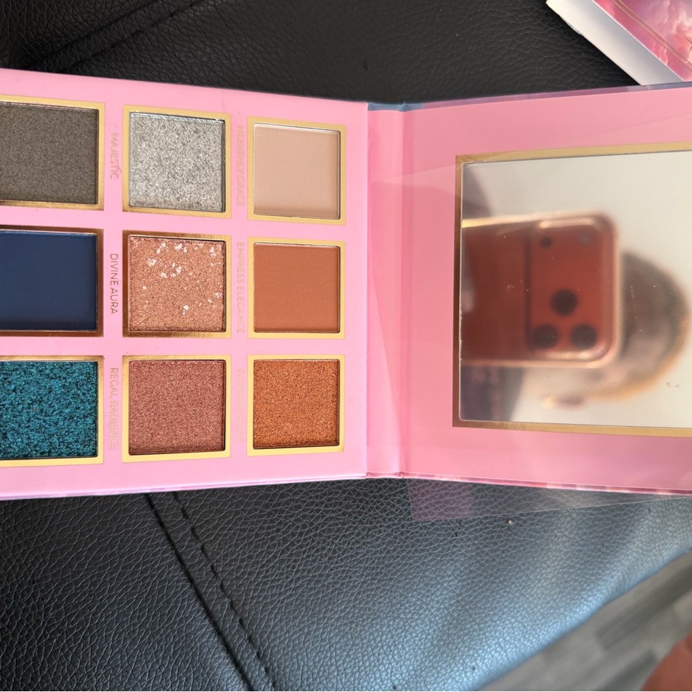 Goddess Eyeshadow Palette - Blue, Silver, Gold, Brown